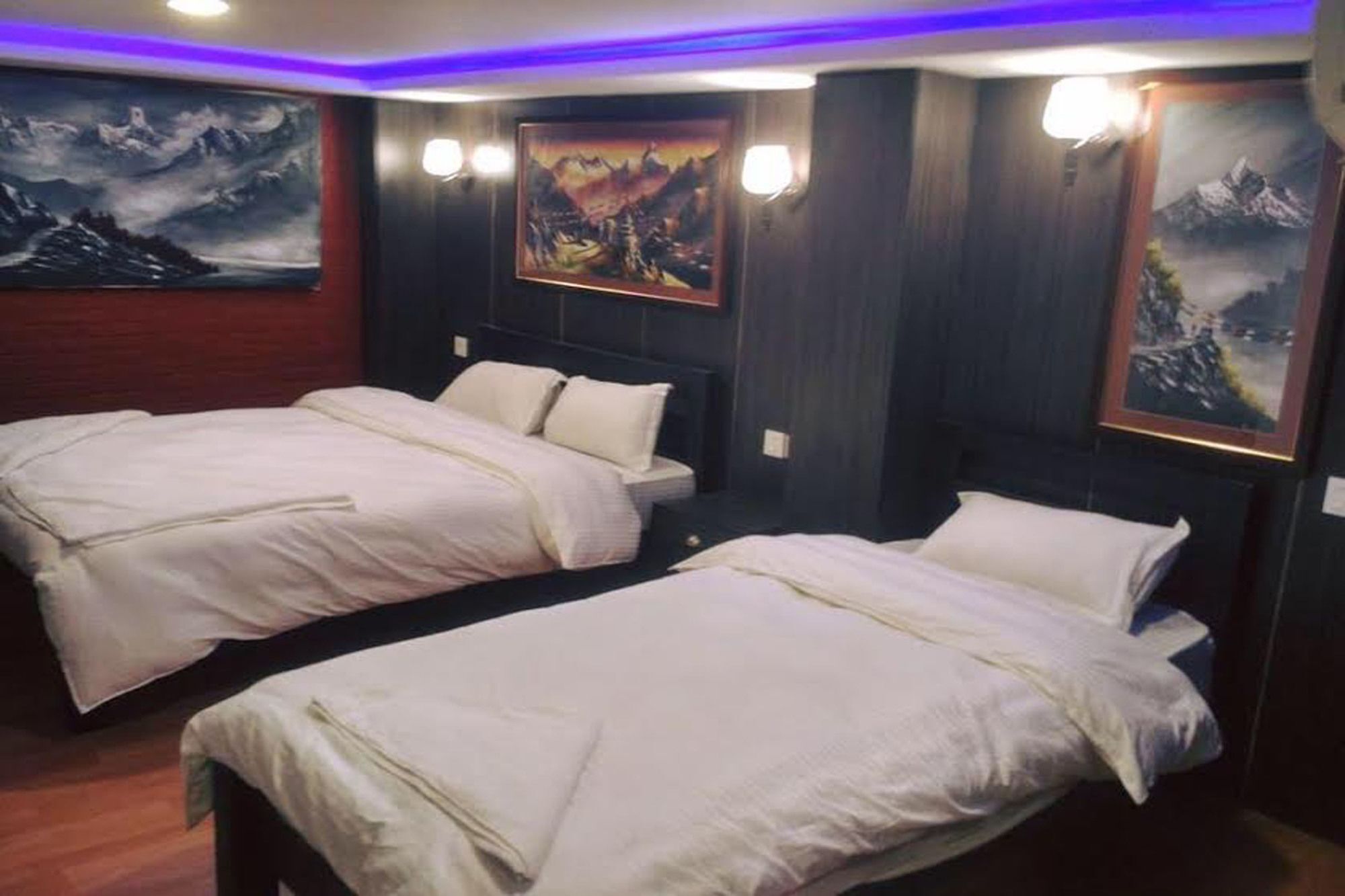 Hotel Holiday Inn Kathmandu Buitenkant foto